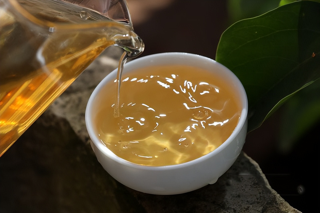 江苏饮茶“怪象”，茶桌上不见碧螺春，当地人却偏爱这3款平价茶