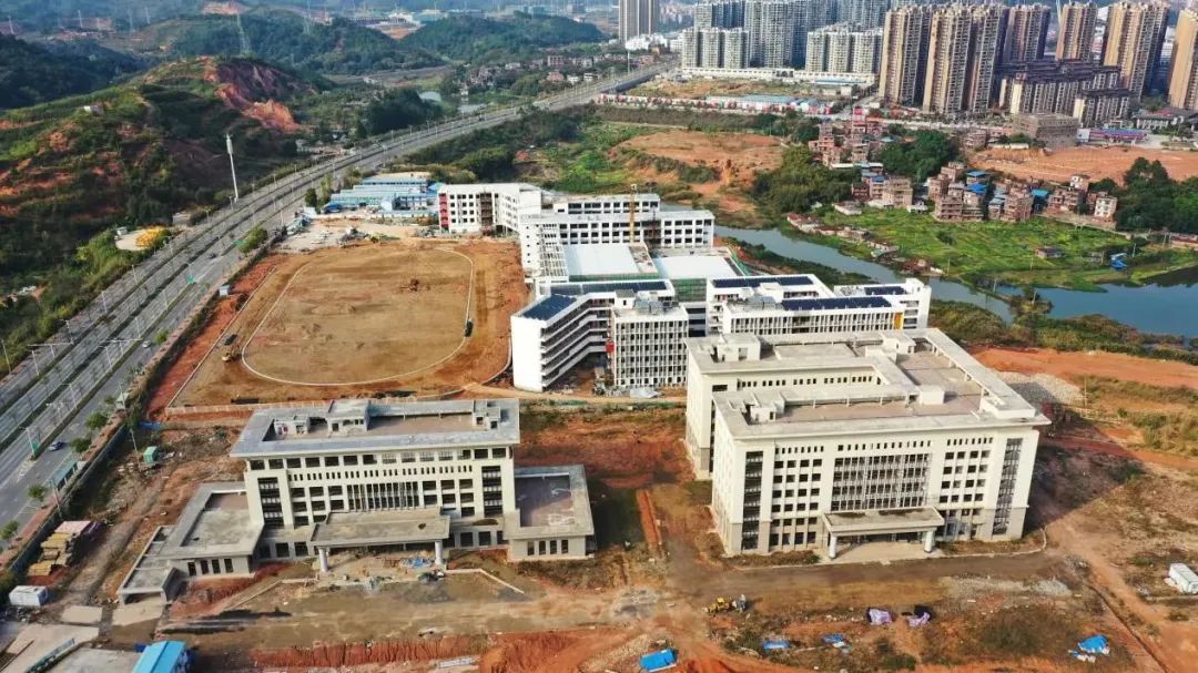 梧州高中新校门在哪里,梧州学校p图