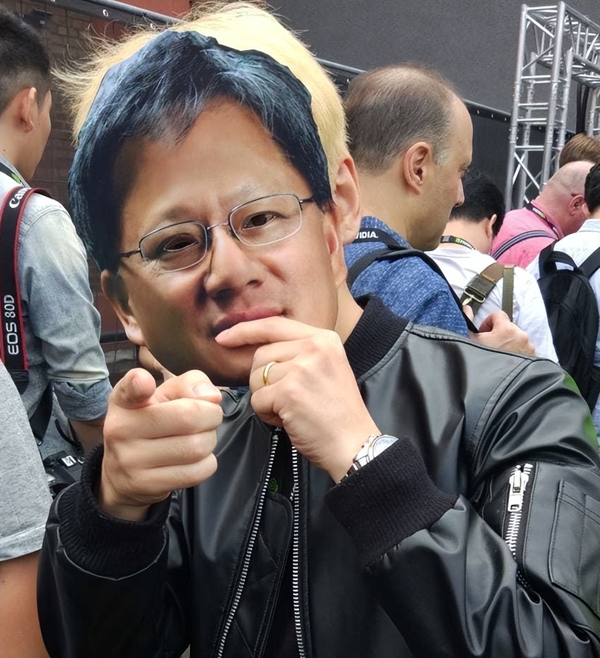 为什么amd和nvidia显卡价格差很多,amd新显卡降价