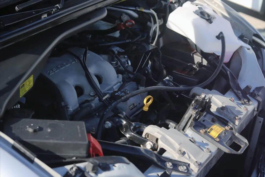 12款经典gl8车身翻新,怪兽修车老车翻新