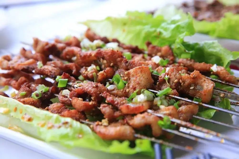 陕南旅游必备美食攻略,五一游吃什么食物