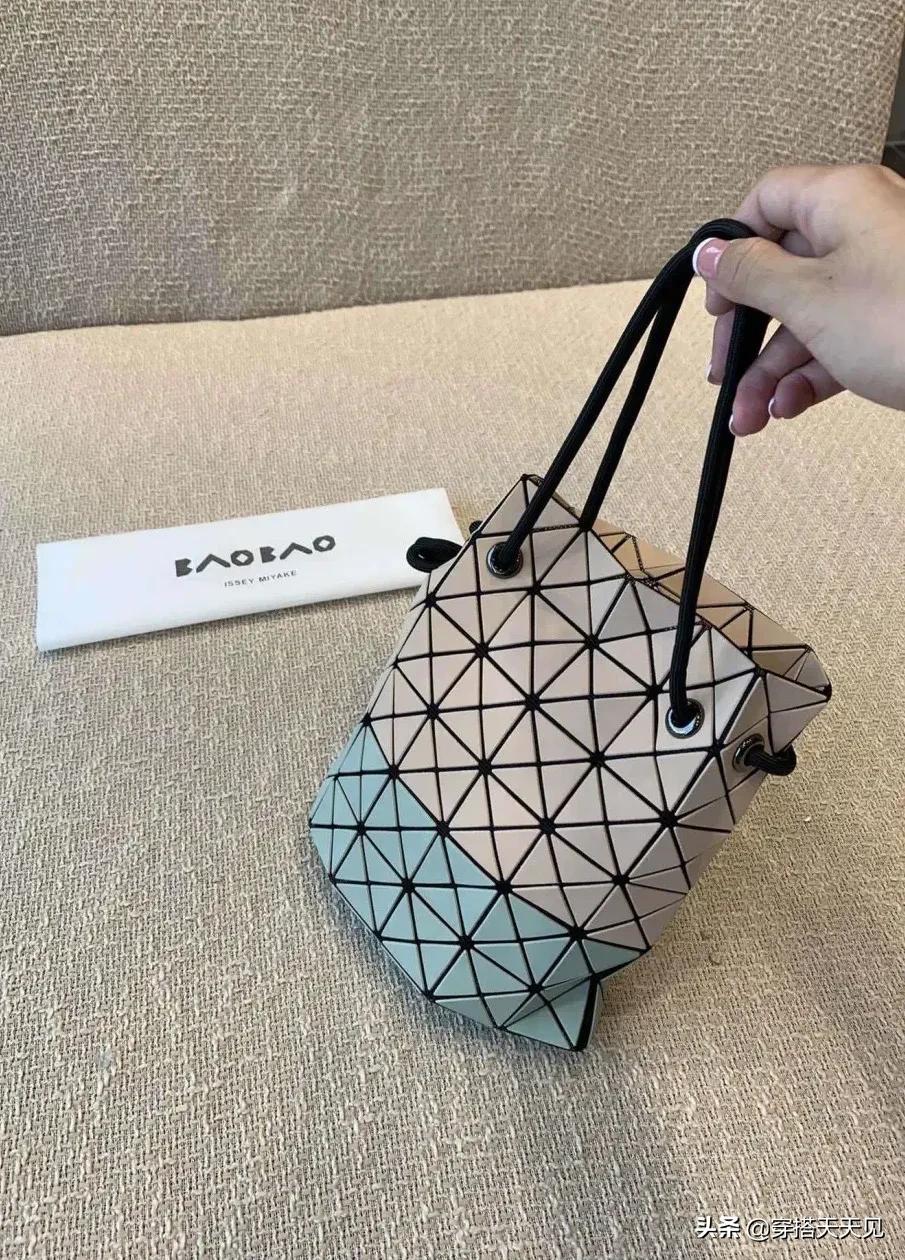 永远的自由之神---三宅一生