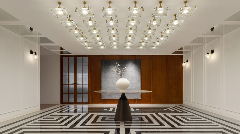 熙攘老街中的“后花园”大巭服饰深圳办公设计欣赏