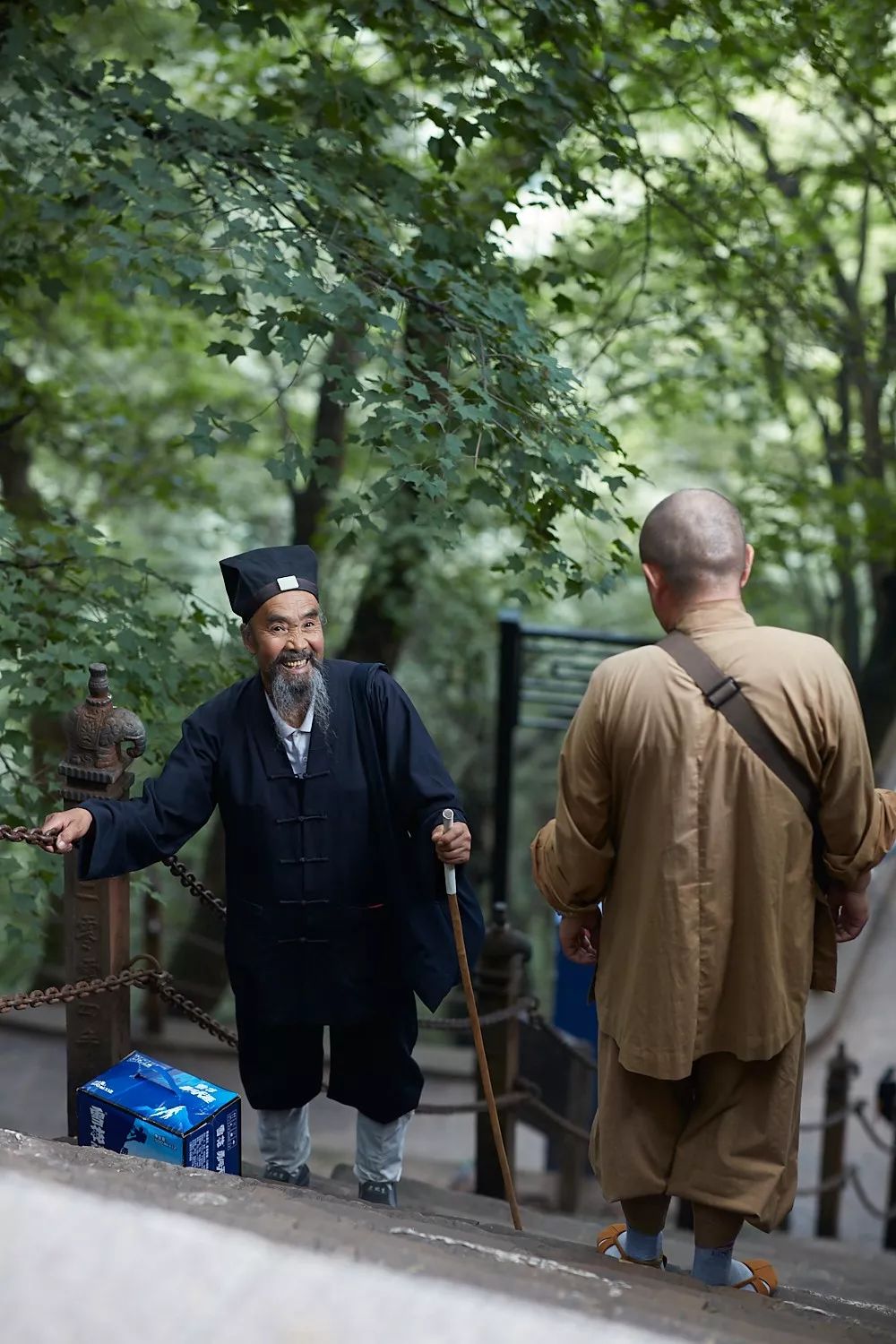 吃到嗓子眼的牛肉面,吃到嗓子眼的榴莲自助