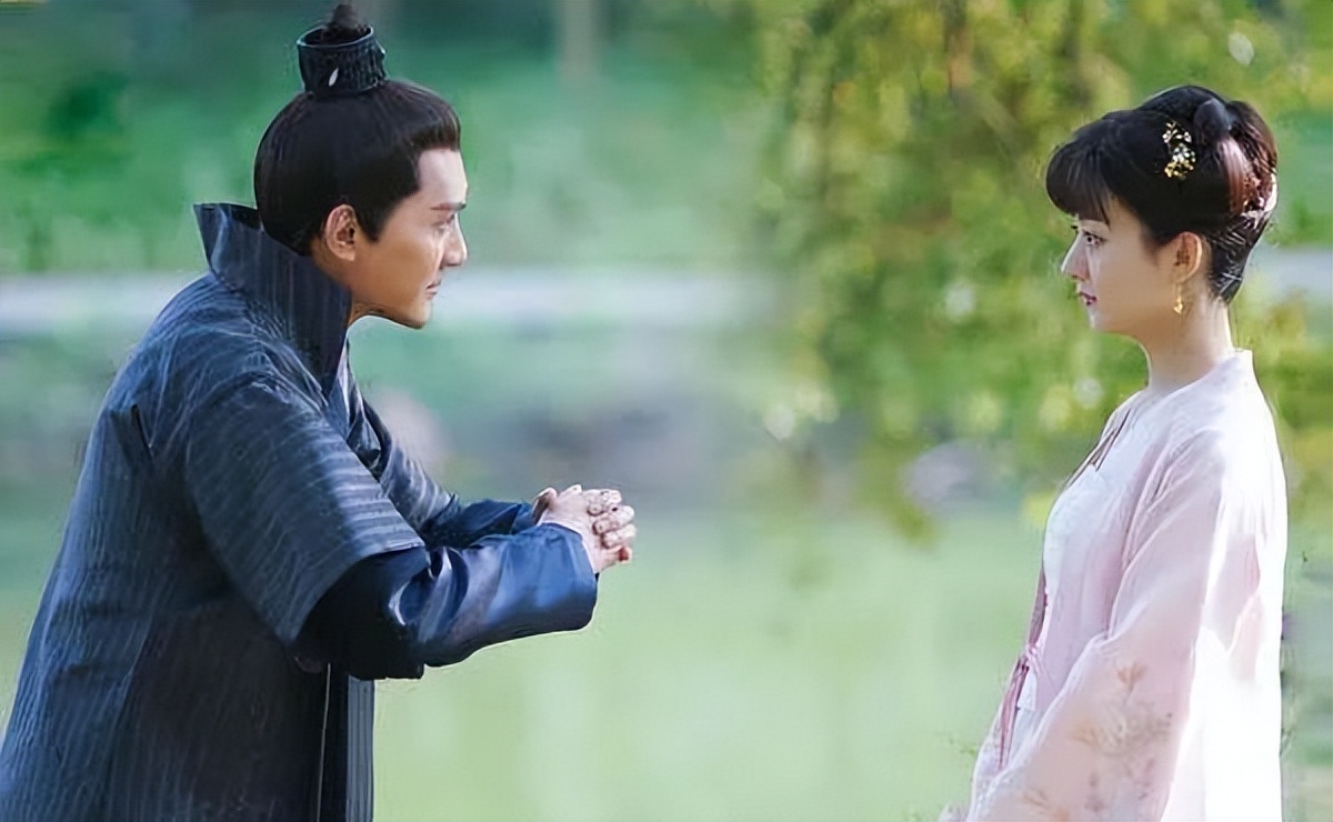 十首最美爱情诗词,最经典的十句爱情诗词