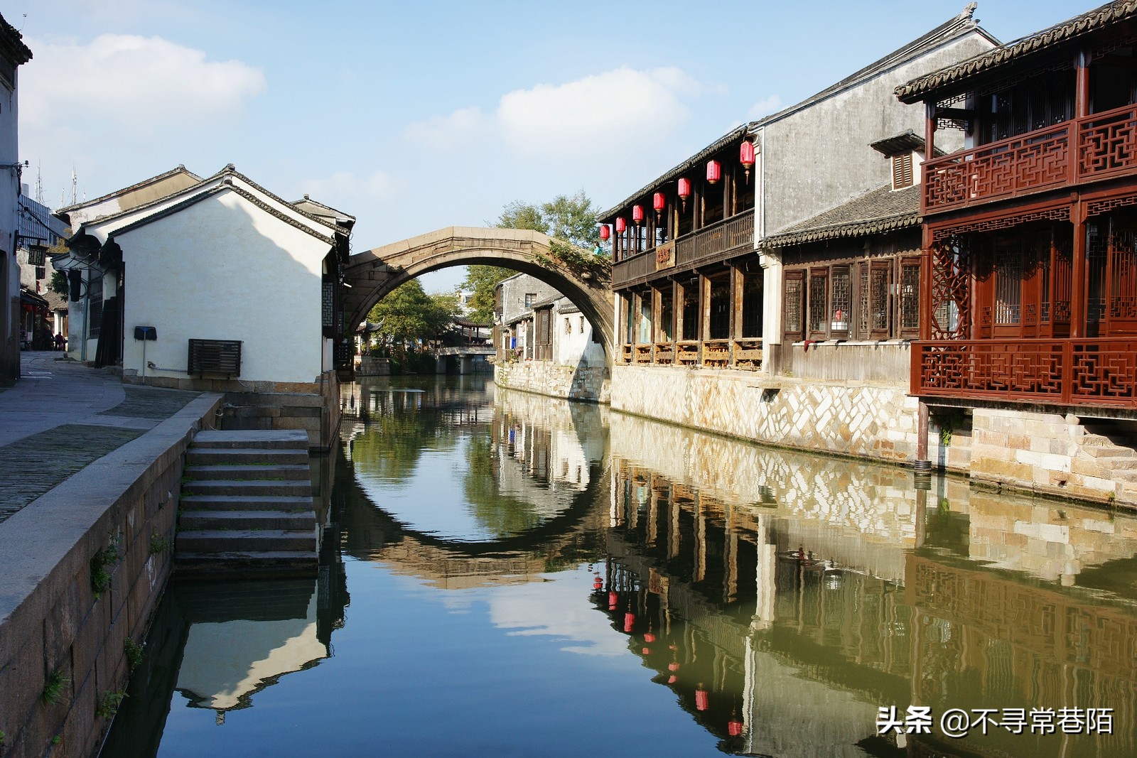 这里有许多历史悠久的古镇,从历史中走来的古镇