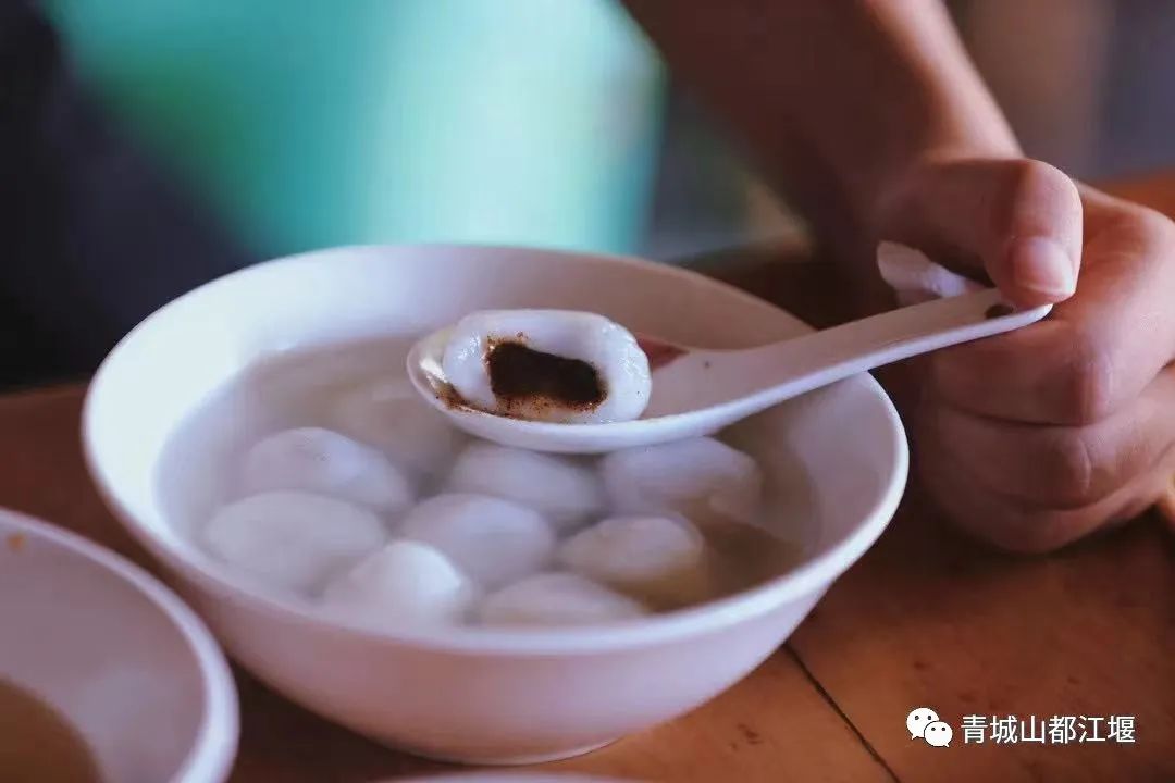 超安逸！水灵妹带你打卡都江堰6条烟火气十足的老街，告别喧嚣和浮躁，邂逅静美冬日~