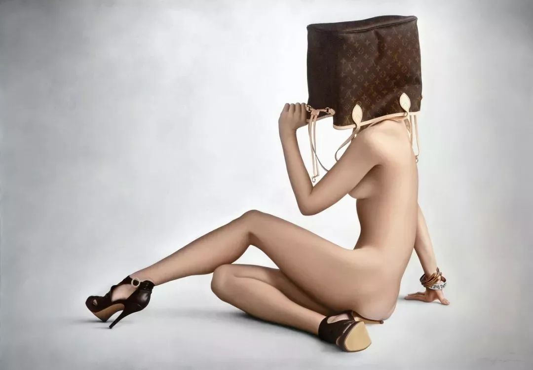 美女画家挑战冷军，画少女人体，放大10倍看细节让网友不淡定