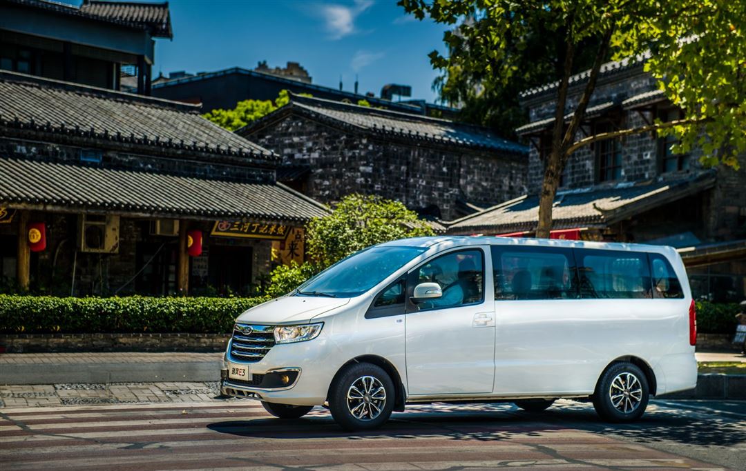 更懂中国人的车,最新款江淮瑞风mpv