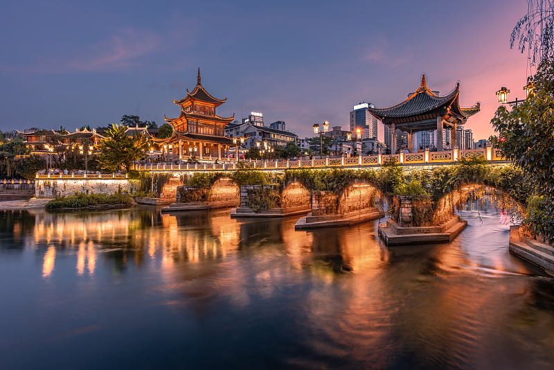 点亮夜间经济提升城市活力心得,点亮夜经济的方法