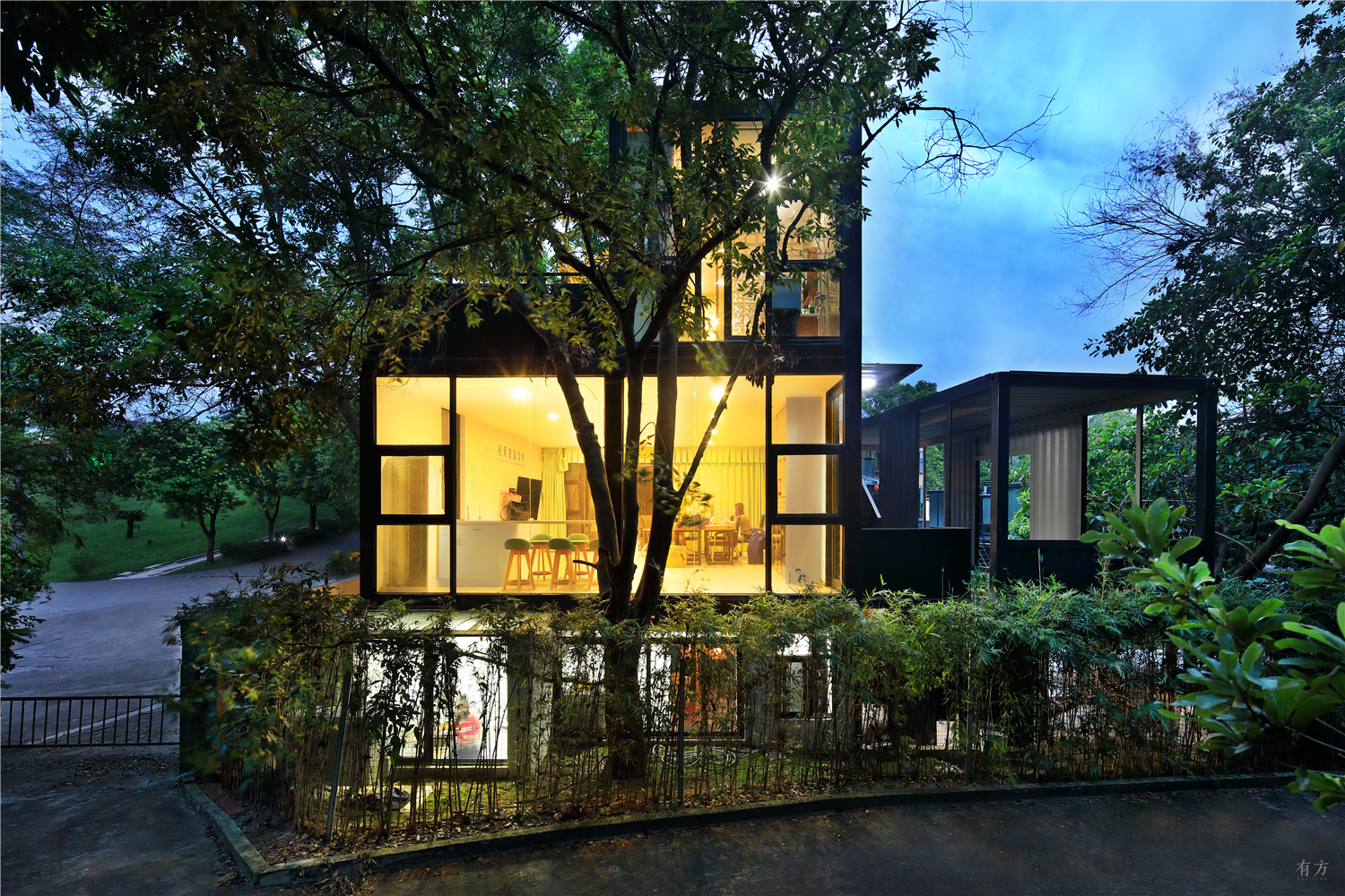 集装箱内的天地：东莞橙果传媒办公室/间外建筑工作室