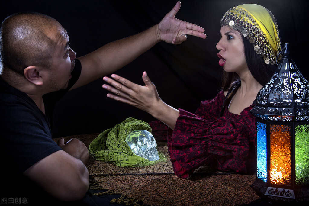 遇到背后说你坏话的小人怎么办,有人在背后说你坏话怎么幽默回复