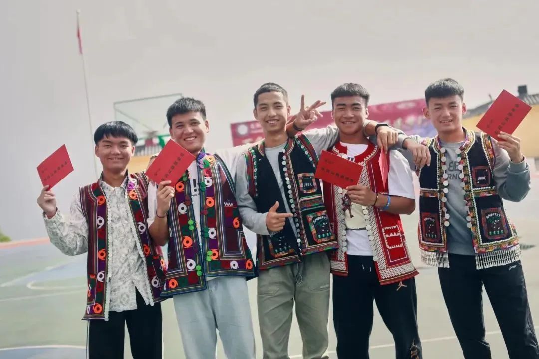 东润公益基金会2021慈善晚宴,东润公益基金会捐款