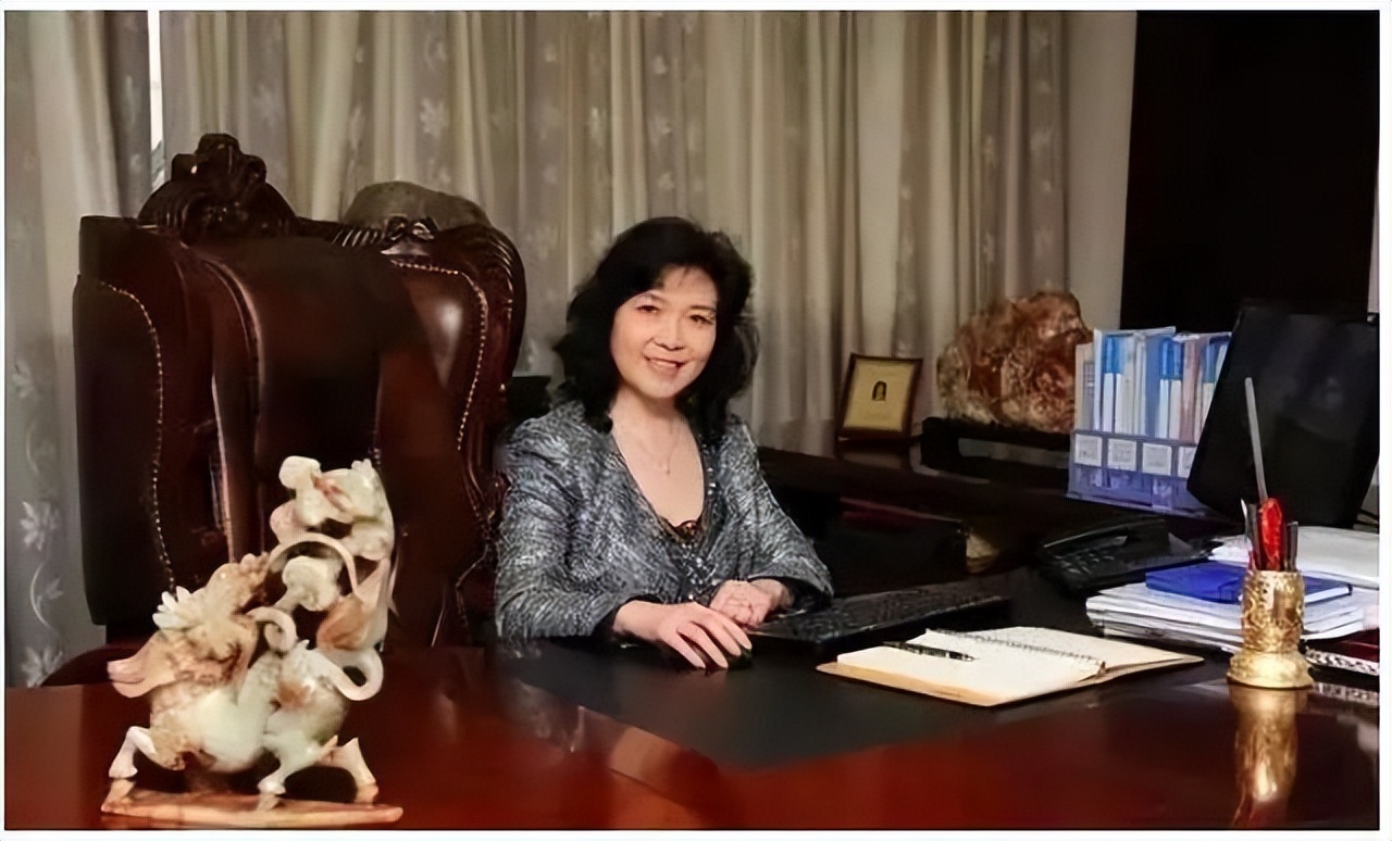 万小刀吴俊霖,万小刀成名作