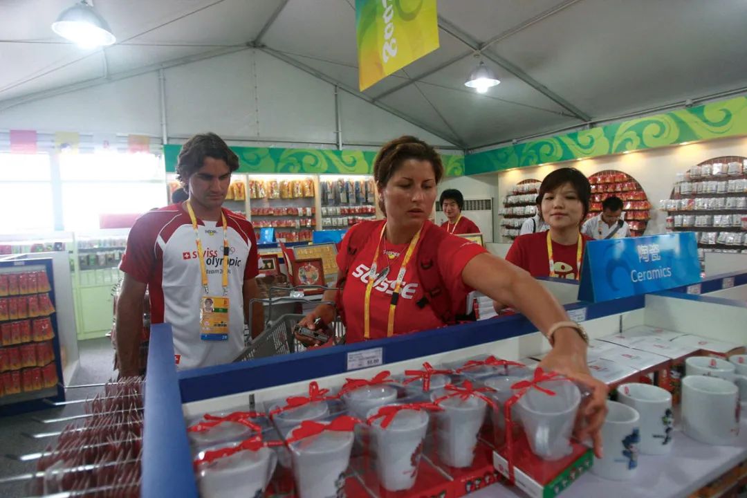 费德勒：“内心深处，我永远都是那个小球童。”