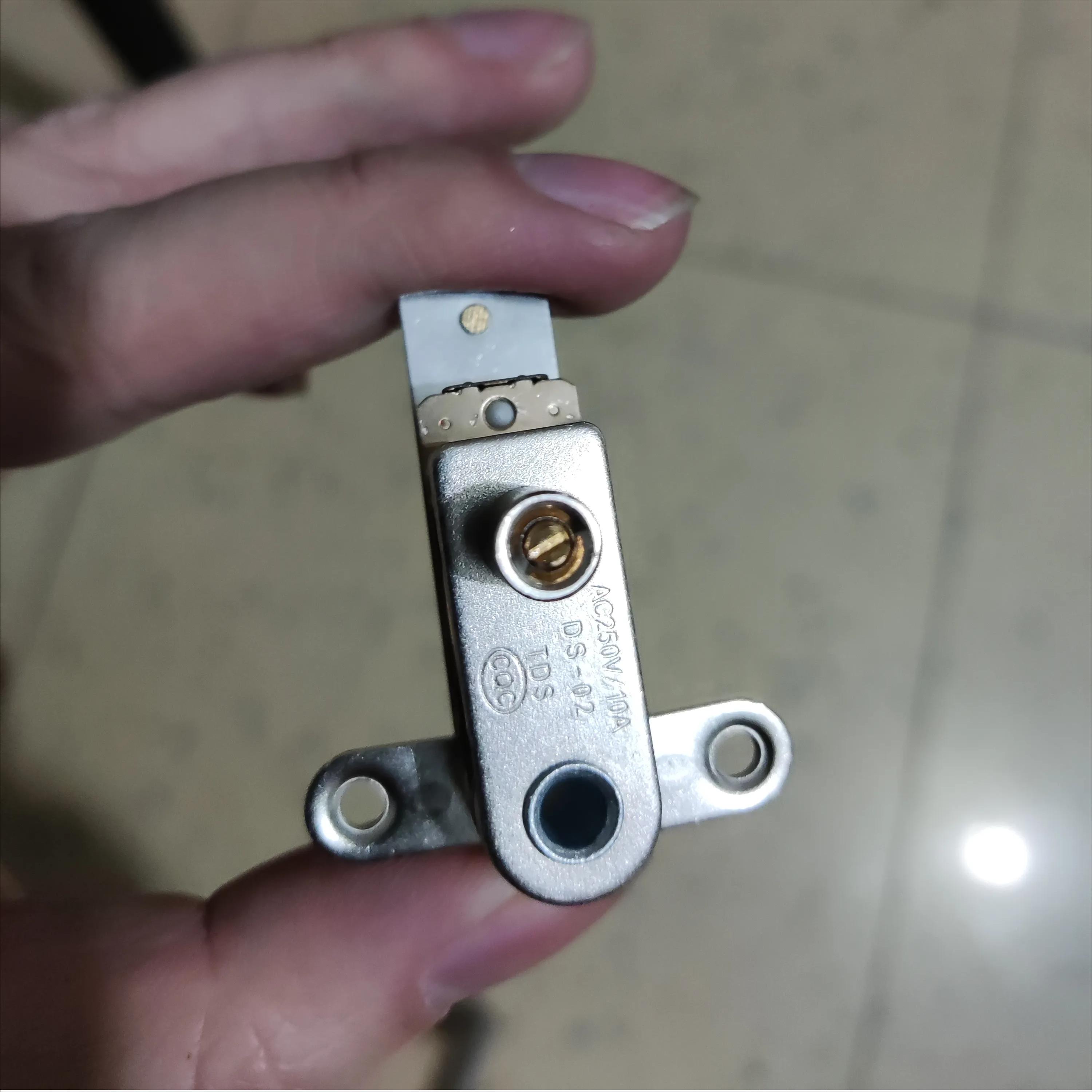 电饭煲报E4错误无法工作