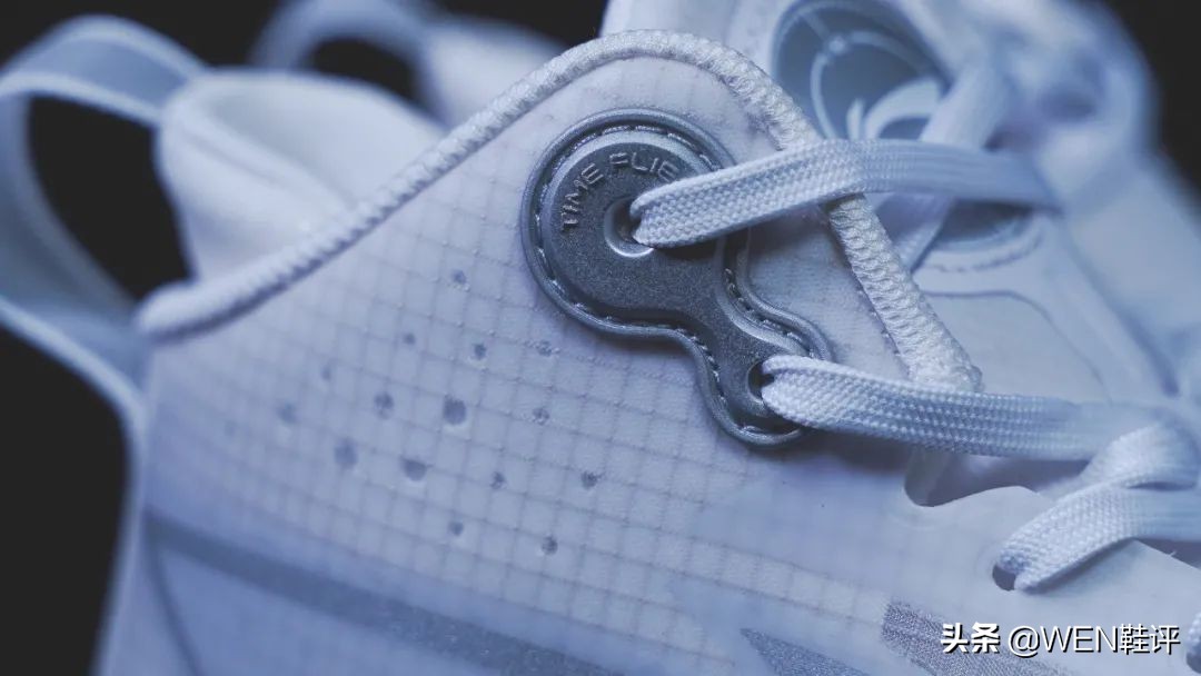 超轻2022v2蓝色开箱,超轻2022值得入手么