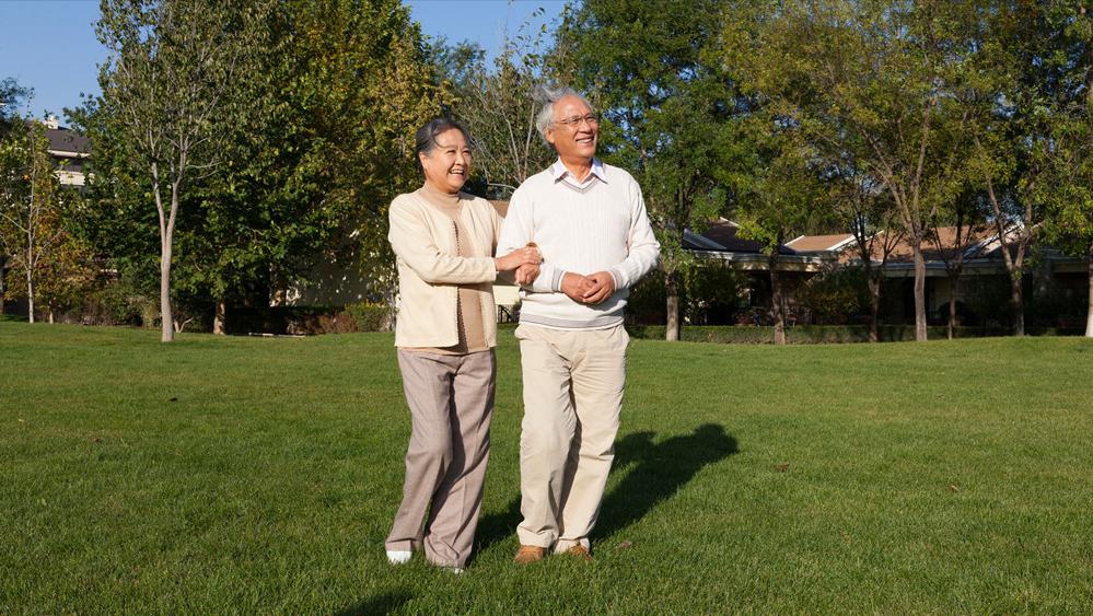 那些每天都走1万到2万步的人，最后都怎样了？医生：或有3种后果