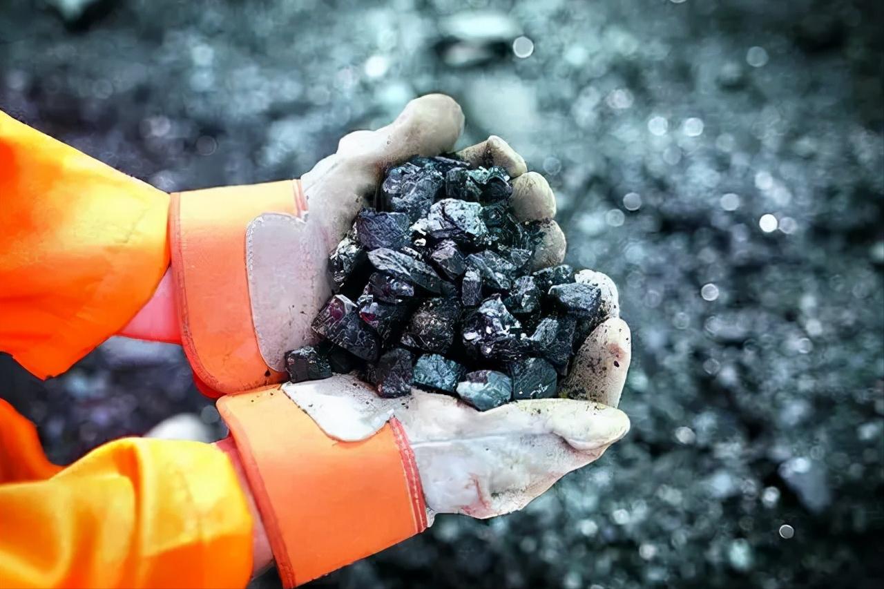 撸铁棒重现民间！给老百姓带来暴利，明令禁止背后隐藏危机