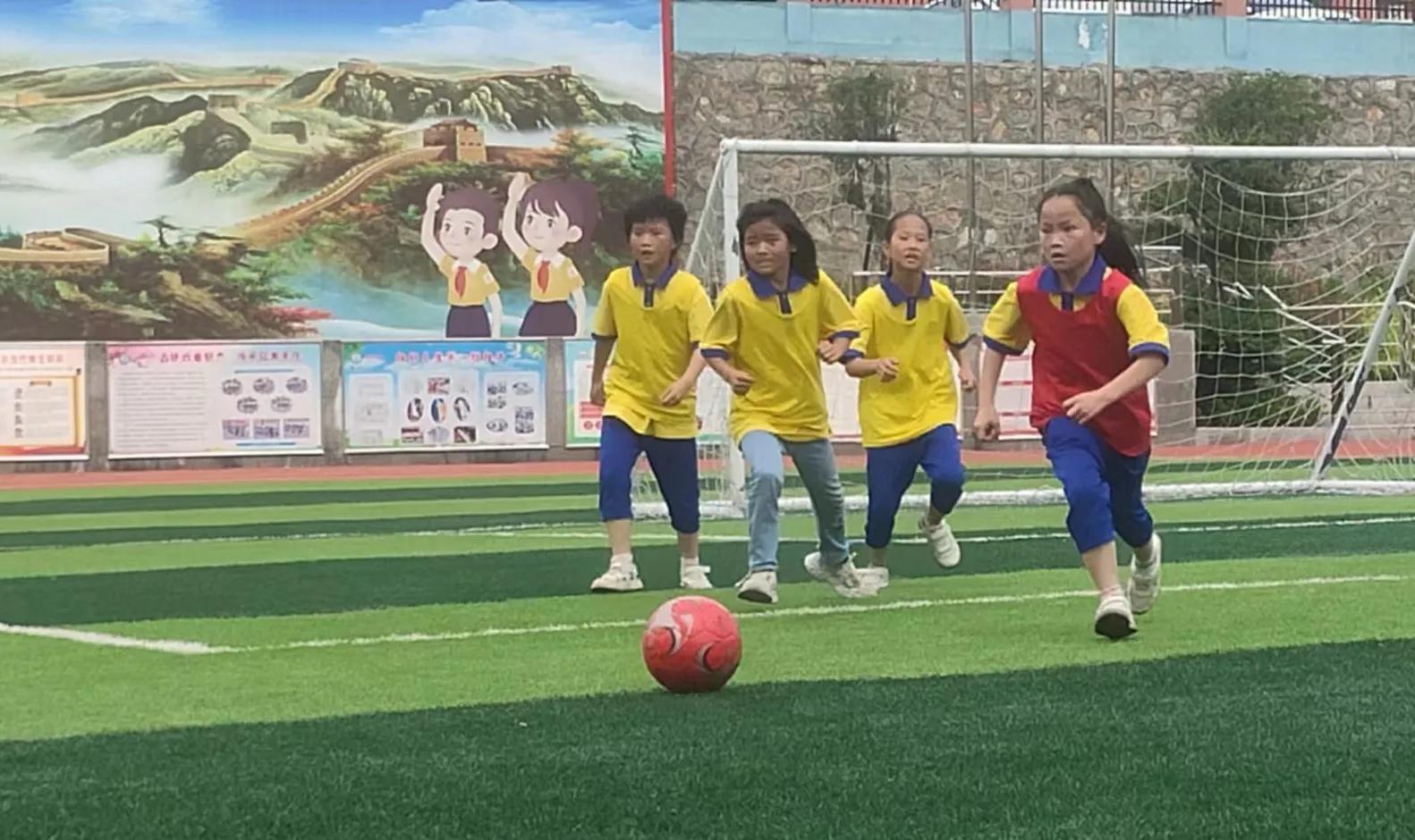 河南省邓州市奔跑吧少年足球比赛,奔跑吧少年南阳篮球赛