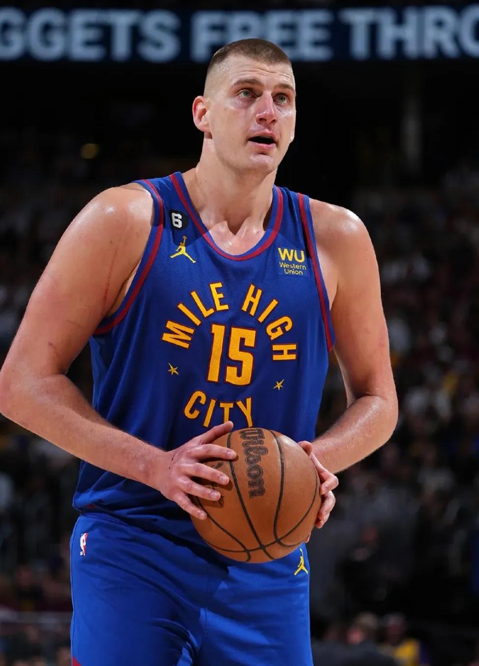 约基奇总决赛首战,约基奇打脸联盟