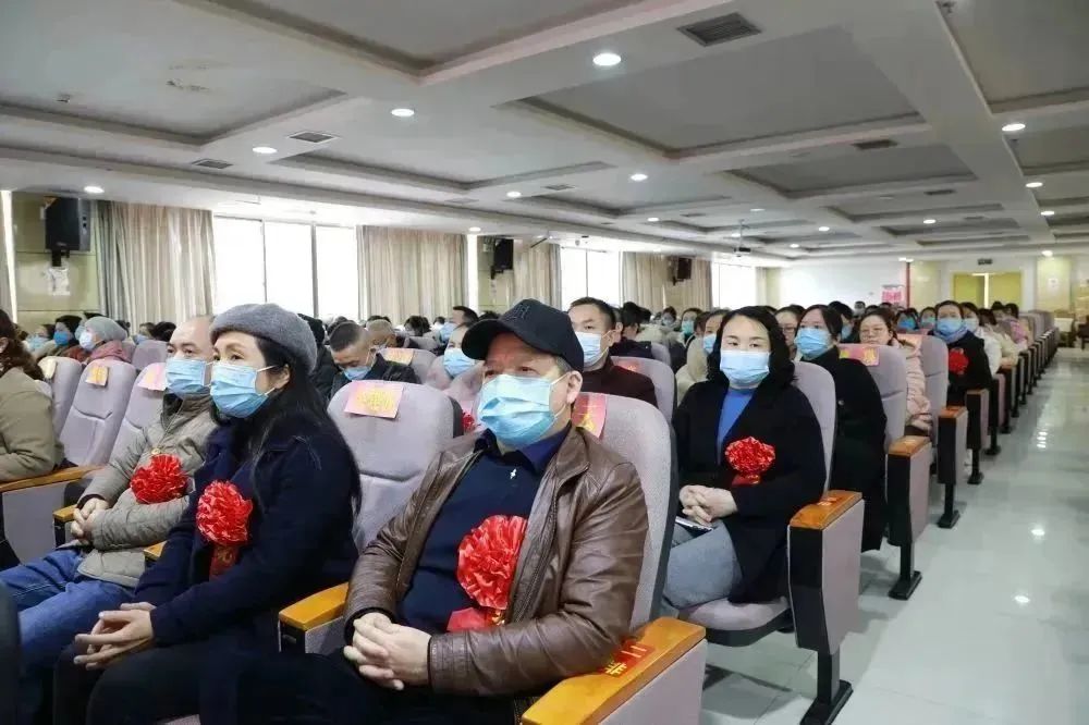 隆回人民医院3月份评了什么等级,隆回县人民医院光荣榜