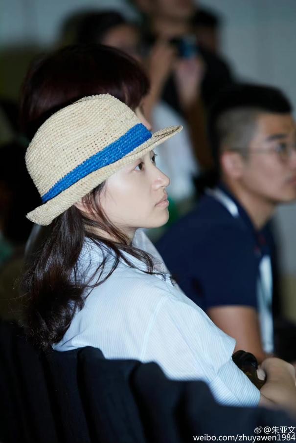 沈佳妮和朱亚文夫妻同台出演,沈佳妮嫁给朱亚文之前离过婚吗