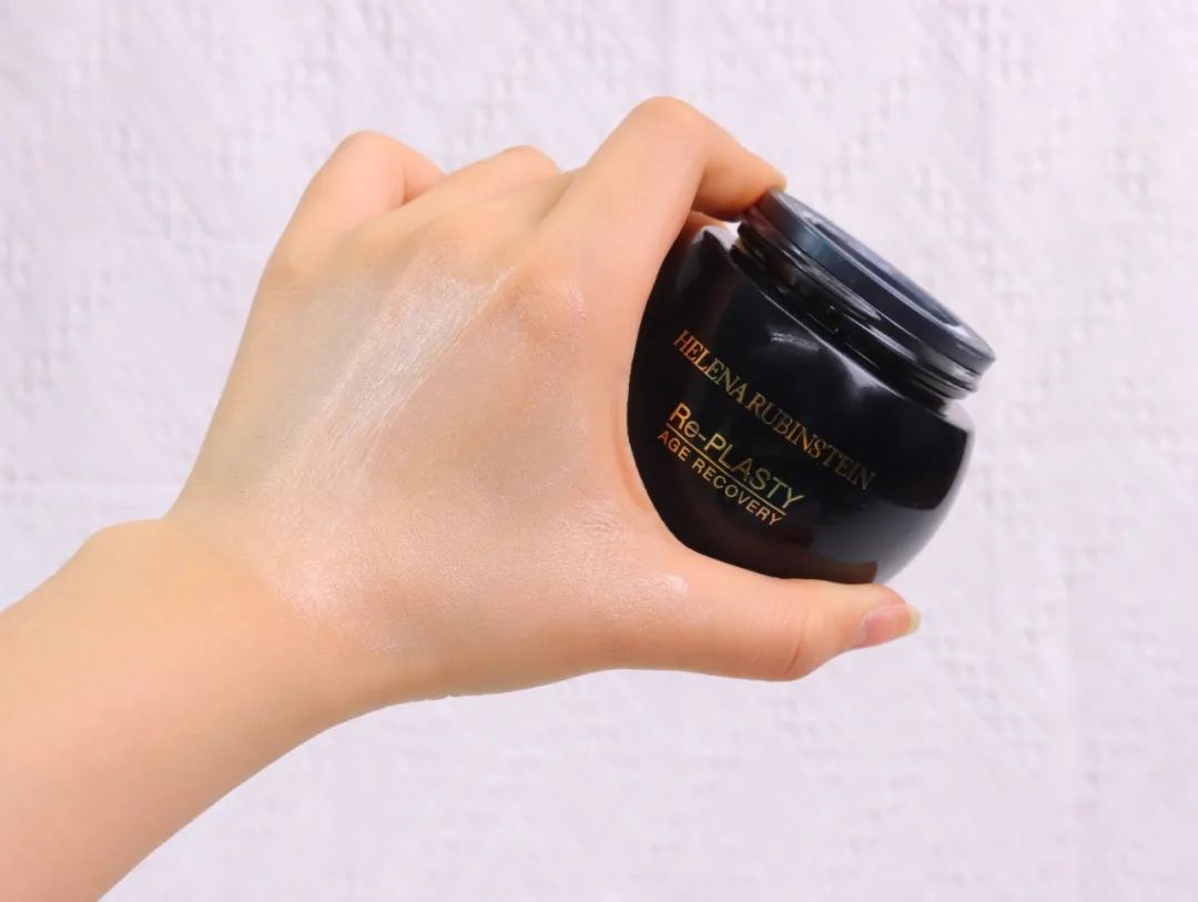 skii面霜和海蓝之谜面霜哪个好 (百优面霜35岁以上抗衰面霜推荐)