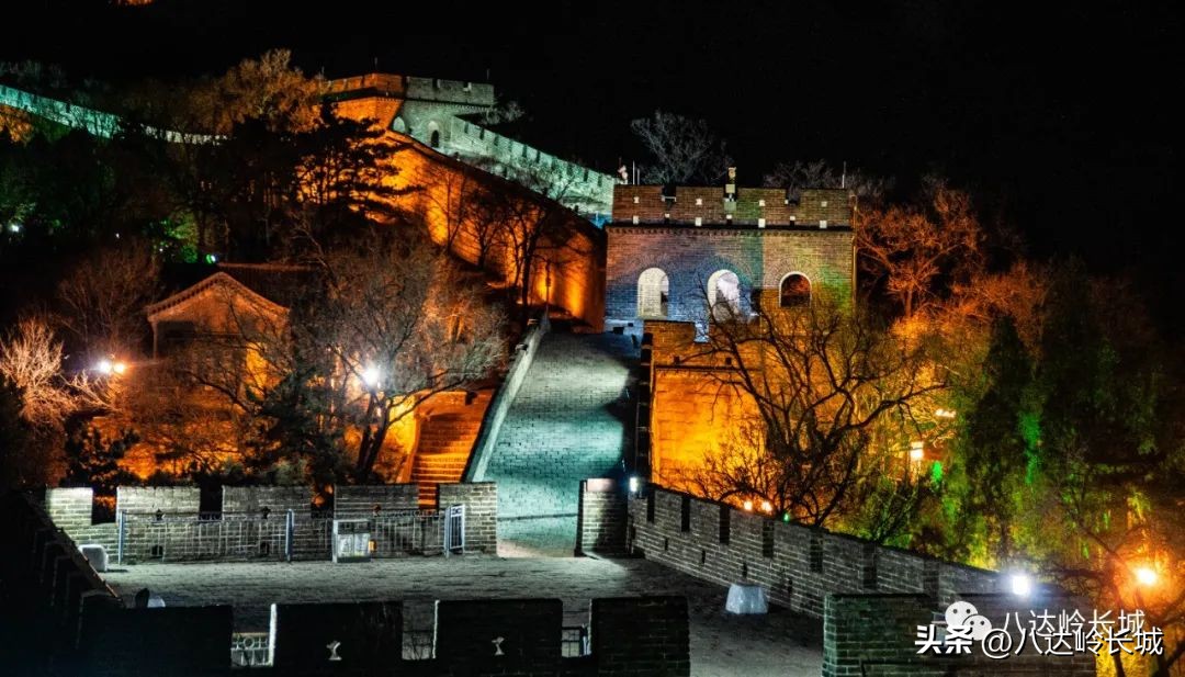 51假期八达岭长城攻略,八达岭长城景区周末几点去不排队