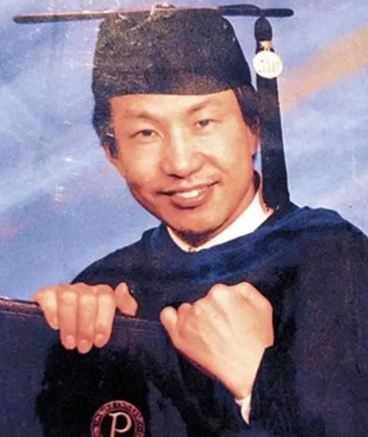 清华移民刷油漆跳桥,清华博士移民北美刷油漆