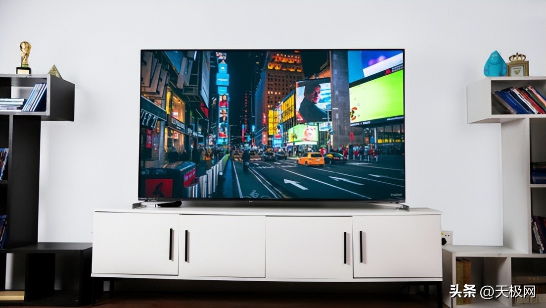 娴蜂俊鐢佃e8nultra75鑻卞璇勬祴,娴蜂俊e8k鐢昏川鐪熷疄娴嬭瘎