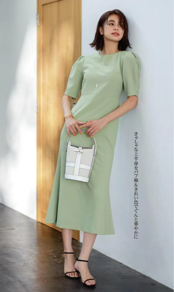 连衣裙的多种穿搭技法,讲解连衣裙的穿搭