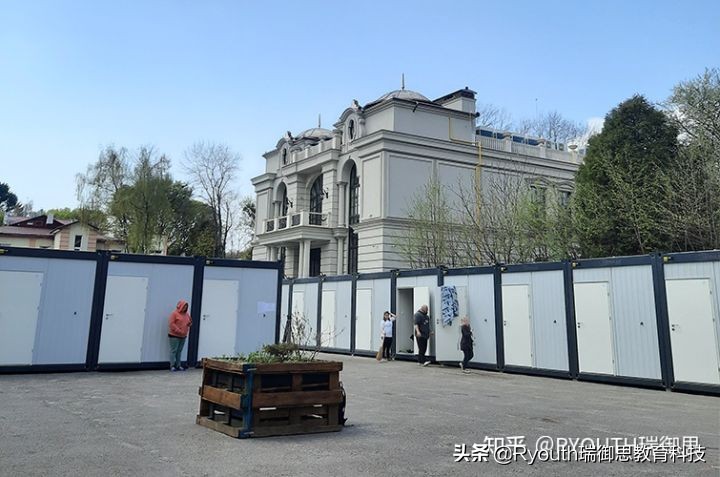 乌克兰战争区的民众生活怎么样,乌克兰战争平民住哪里