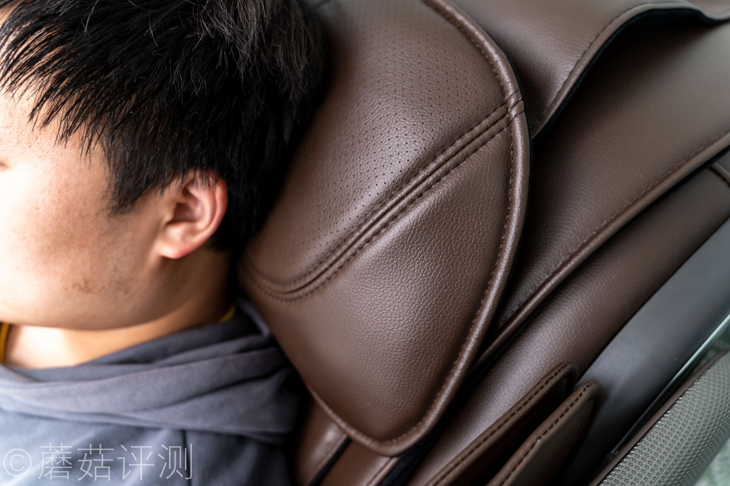 傲胜四手天王按摩椅测评,osim傲胜官方旗舰店按摩椅