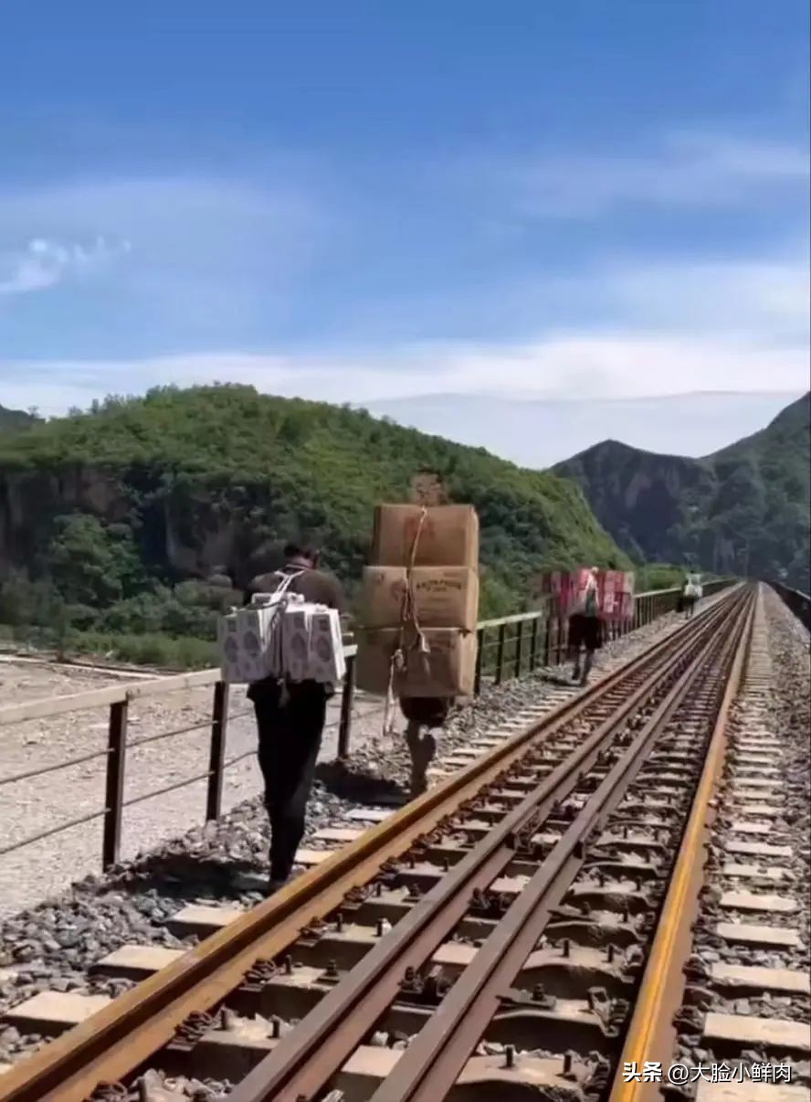 河北涞水泥石流视频,涞水汤家庄泥石流