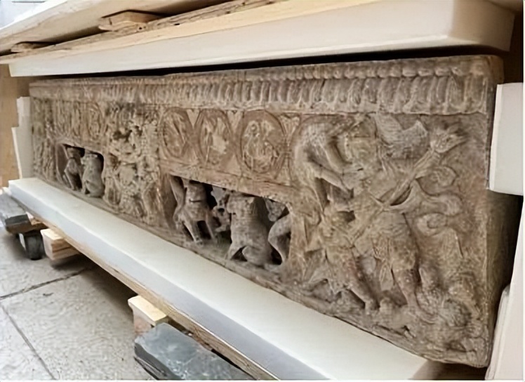 30年前流向美国的两件*物文**，如何归还中国？