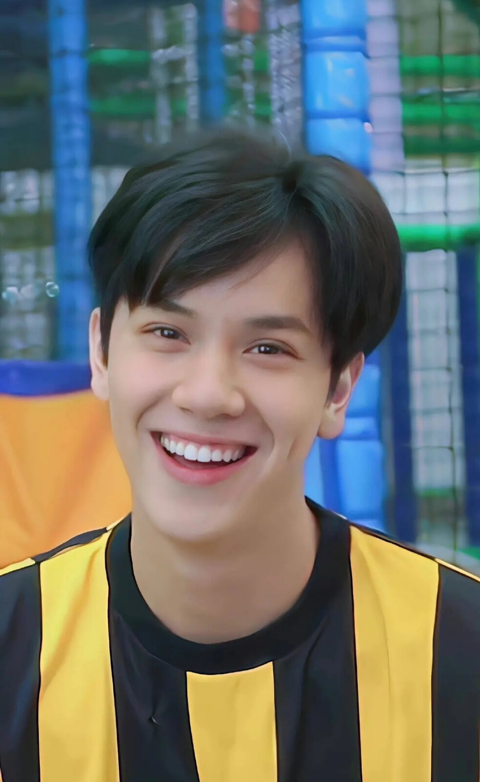 他泰一眼万年的外观2：南农的酒窝，呆的喉结，普明的耳边痣