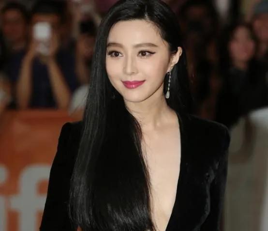 范冰冰在街头照片,范冰冰回归机场街拍阵营