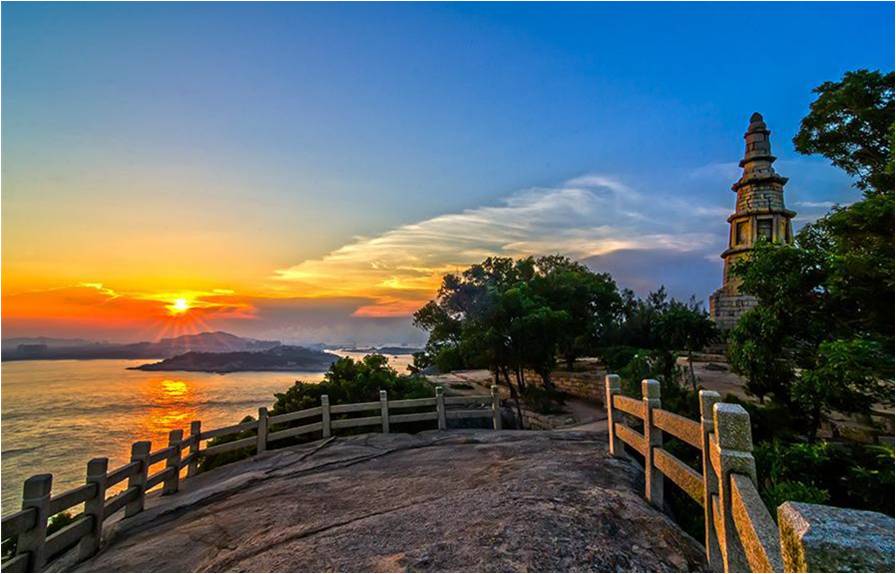 漳州和漳浦哪个发展好,漳州第一强县城