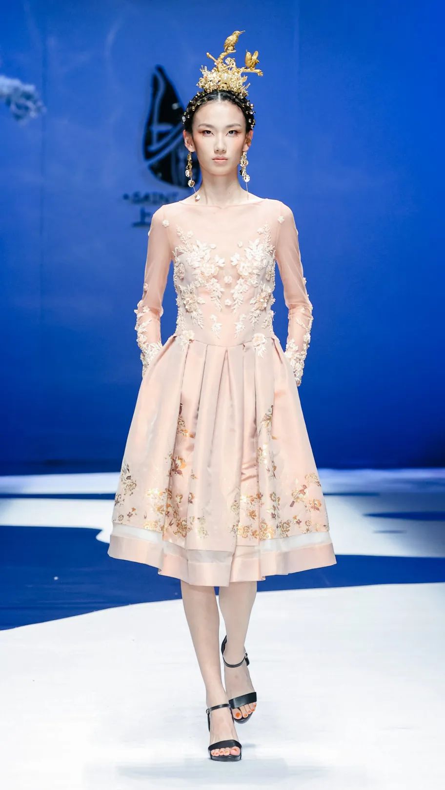 2023春季流行款式,2023年中年夏季流行款式