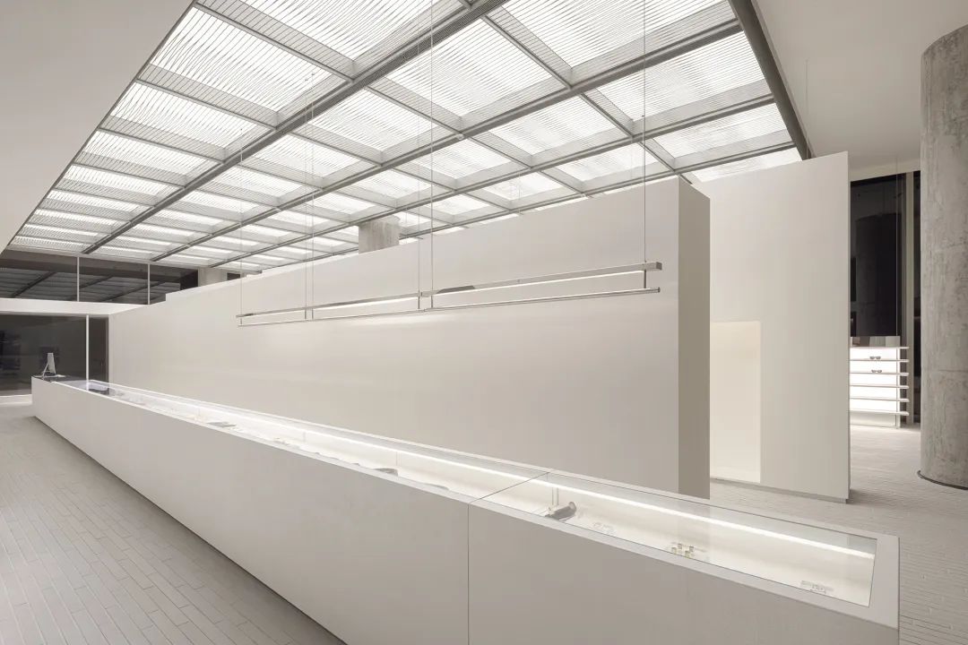 什么是软膜天花？材料类型及施工工艺