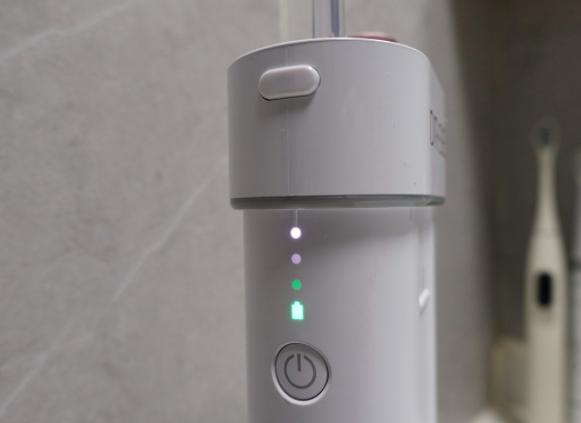 情人节送冲牙器,情人节礼物送女朋友牙刷