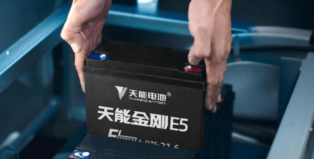 电动车石墨烯超威72伏电池多少钱,电动车换石墨烯电池多少钱