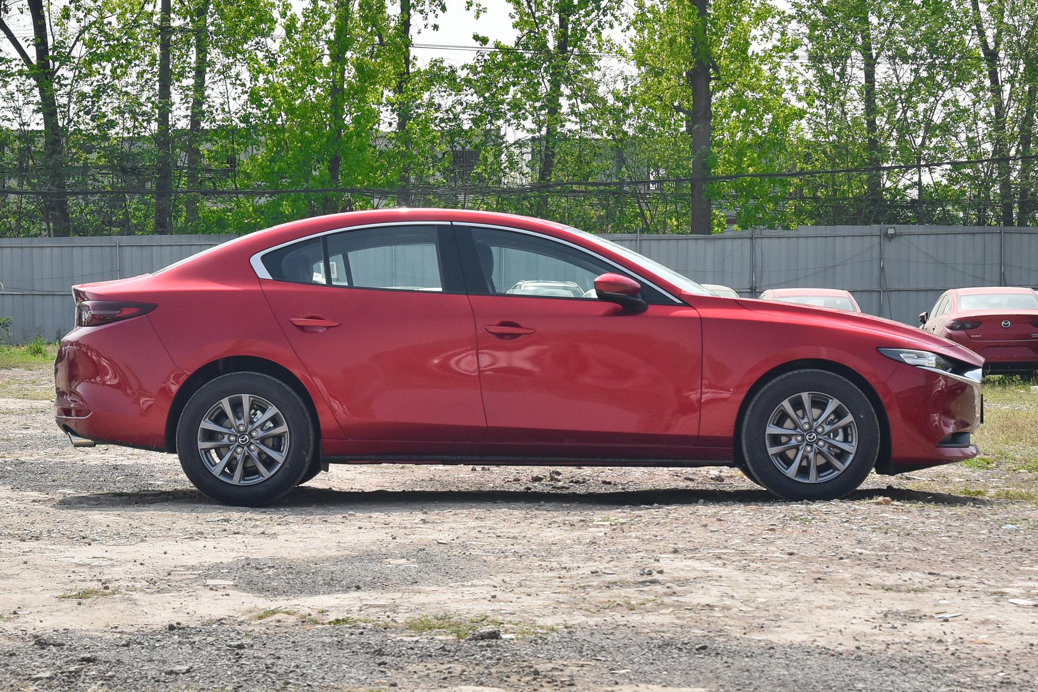 这三款合资紧凑型轿车家用是首选,不到9万就能买这台合资家轿