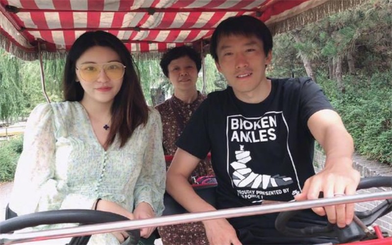 球员杜威现状,足球队员杜威现状