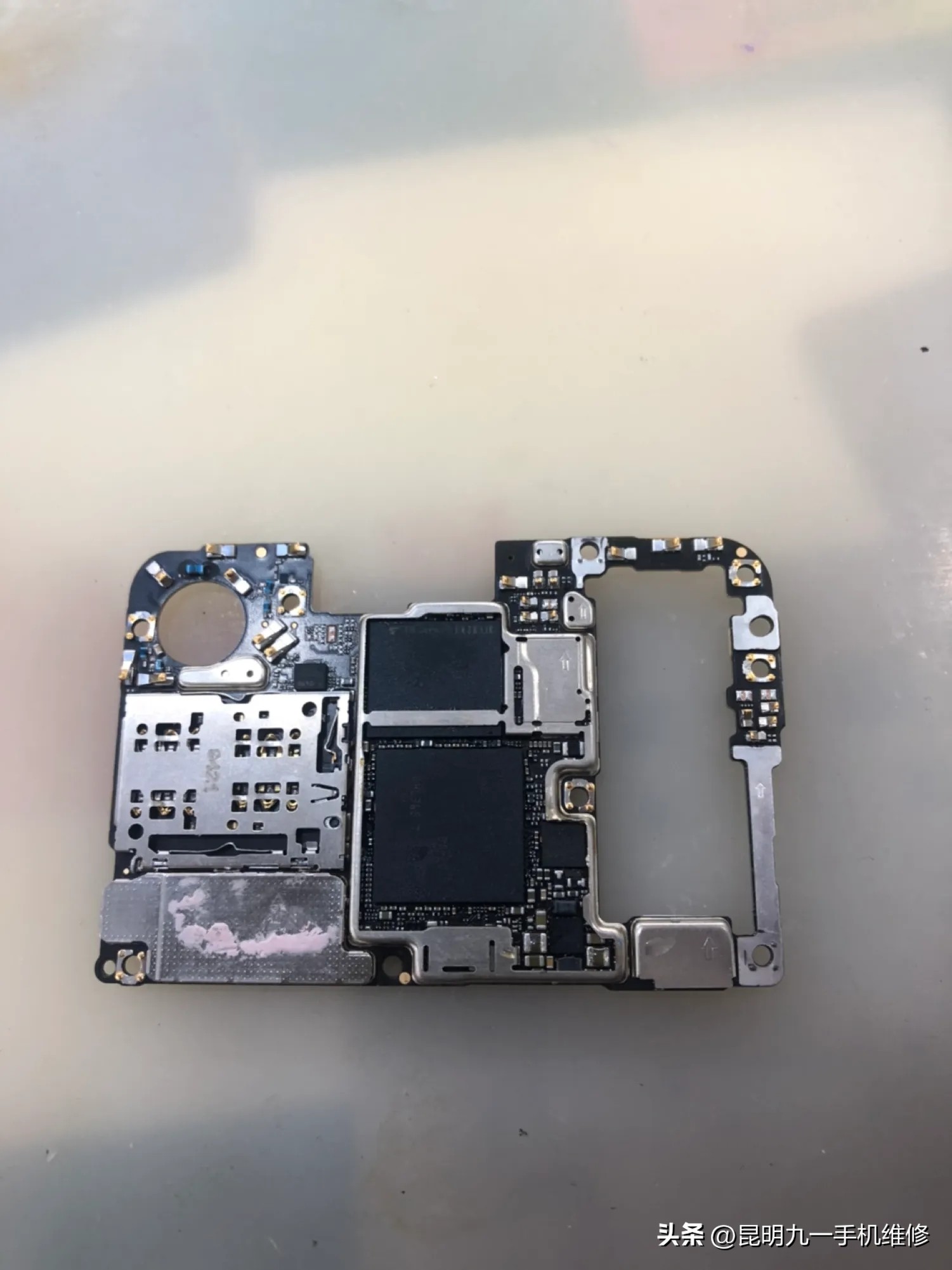 华为鸿蒙系统频繁自动关机重启,华为手机下载软件会自动关机