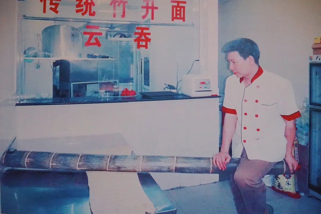 奇了怪了，究竟是什么宝地让广州老饕们也净爱往这钻？