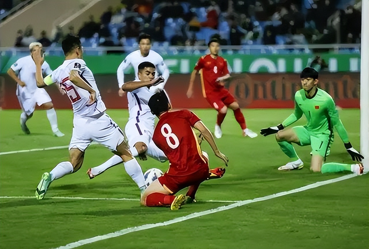 怒批中国足球,盘点中国足球令人啼笑皆非的失误