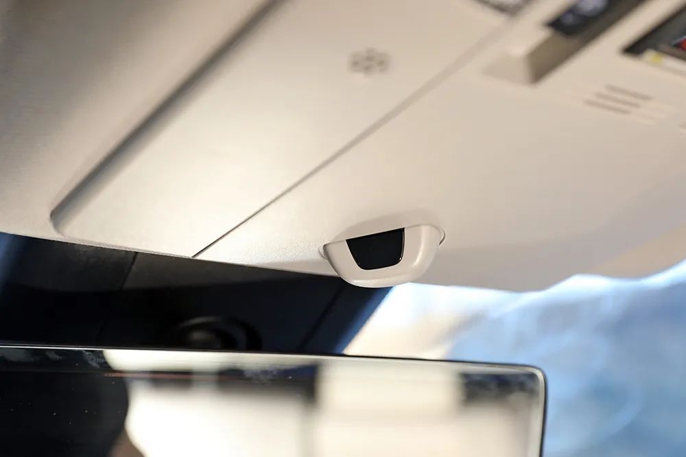 小汉兰达四驱混动版,广汽丰田汉兰达双擎豪华版