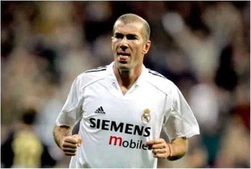 三次拿到欧冠冠军的球员,目前拿到五个欧冠冠军的球员